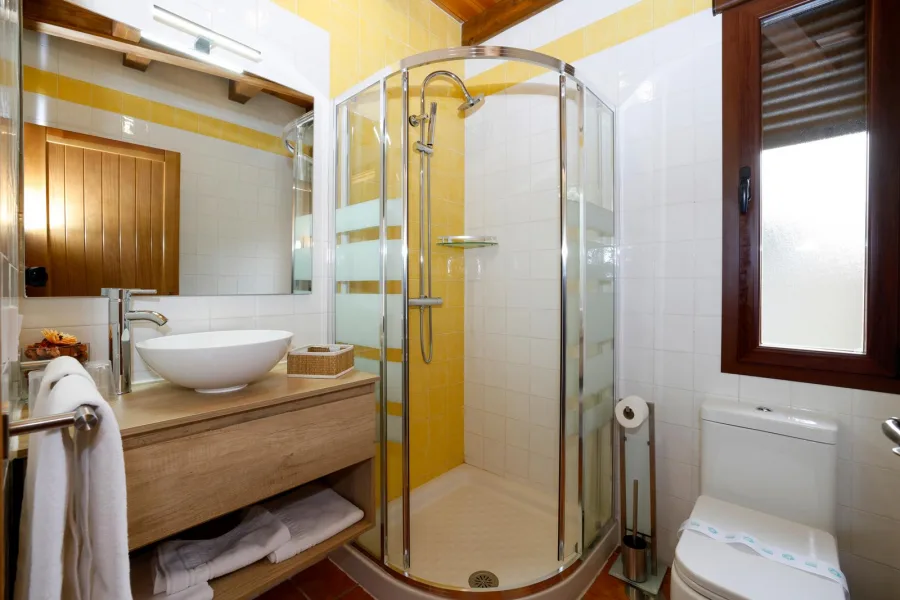 Baño de Habitación Alegría Baño de Habitación Alegría